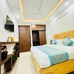 Hotel Ashram View Just 10 Minute Away Form Nizamuddin Railway Station