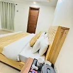 Hotel Ashram View Just 10 Minute Away Form Nizamuddin Railway Station