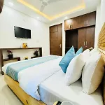 Hotel Ashram View Just 10 Minute Away Form Nizamuddin Railway Station