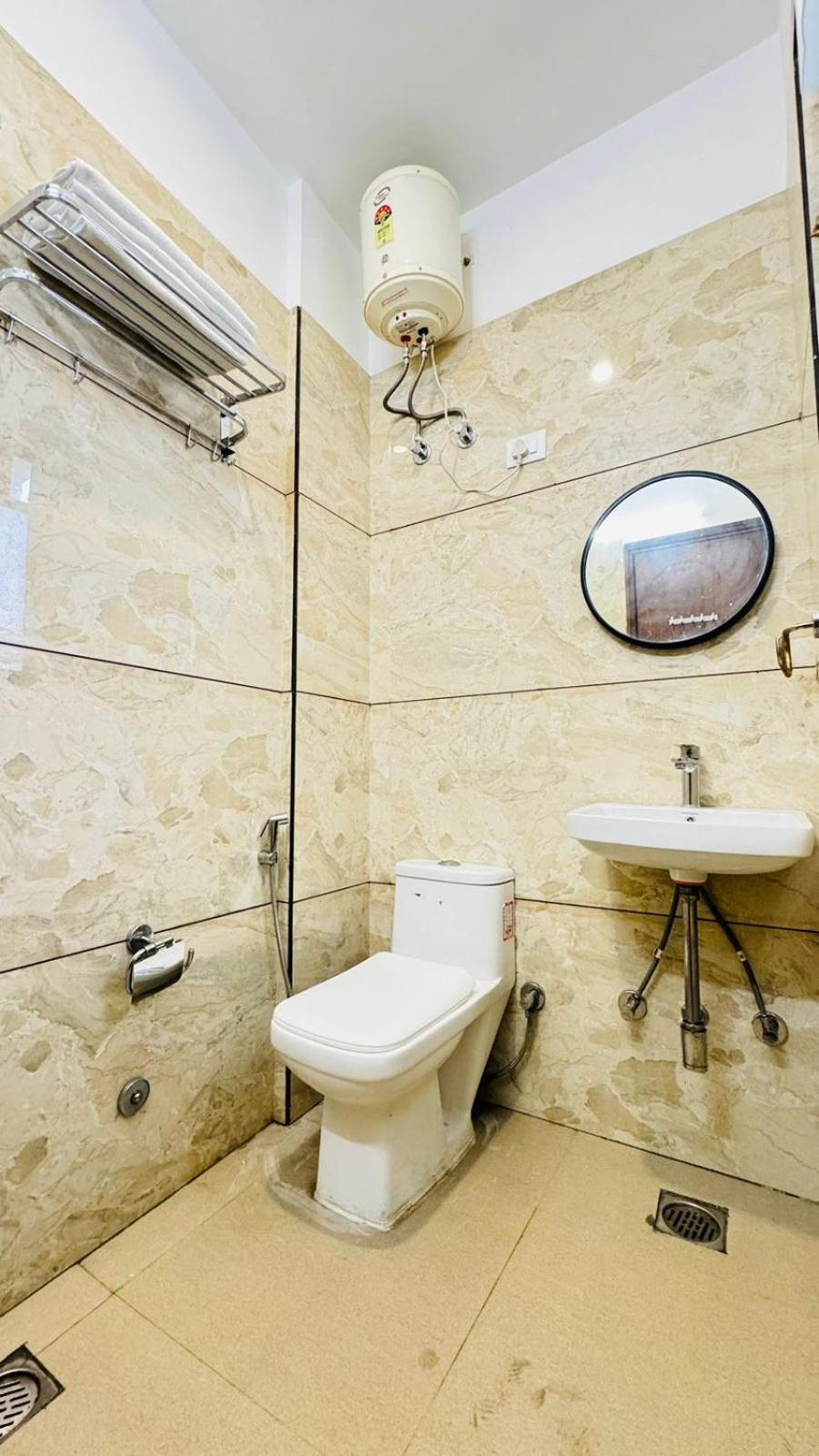 Ashram View Just 10 Minute Away Form Nizamuddin Railway Station 4* New Delhi
